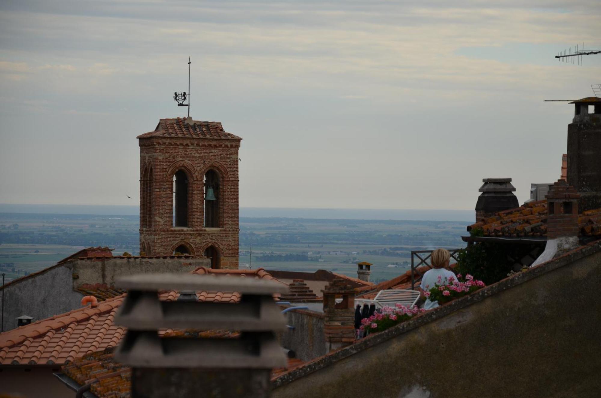 La Divina Dimora Il Castello Degli Spiriti Magni Apartment Montepescali ห้อง รูปภาพ